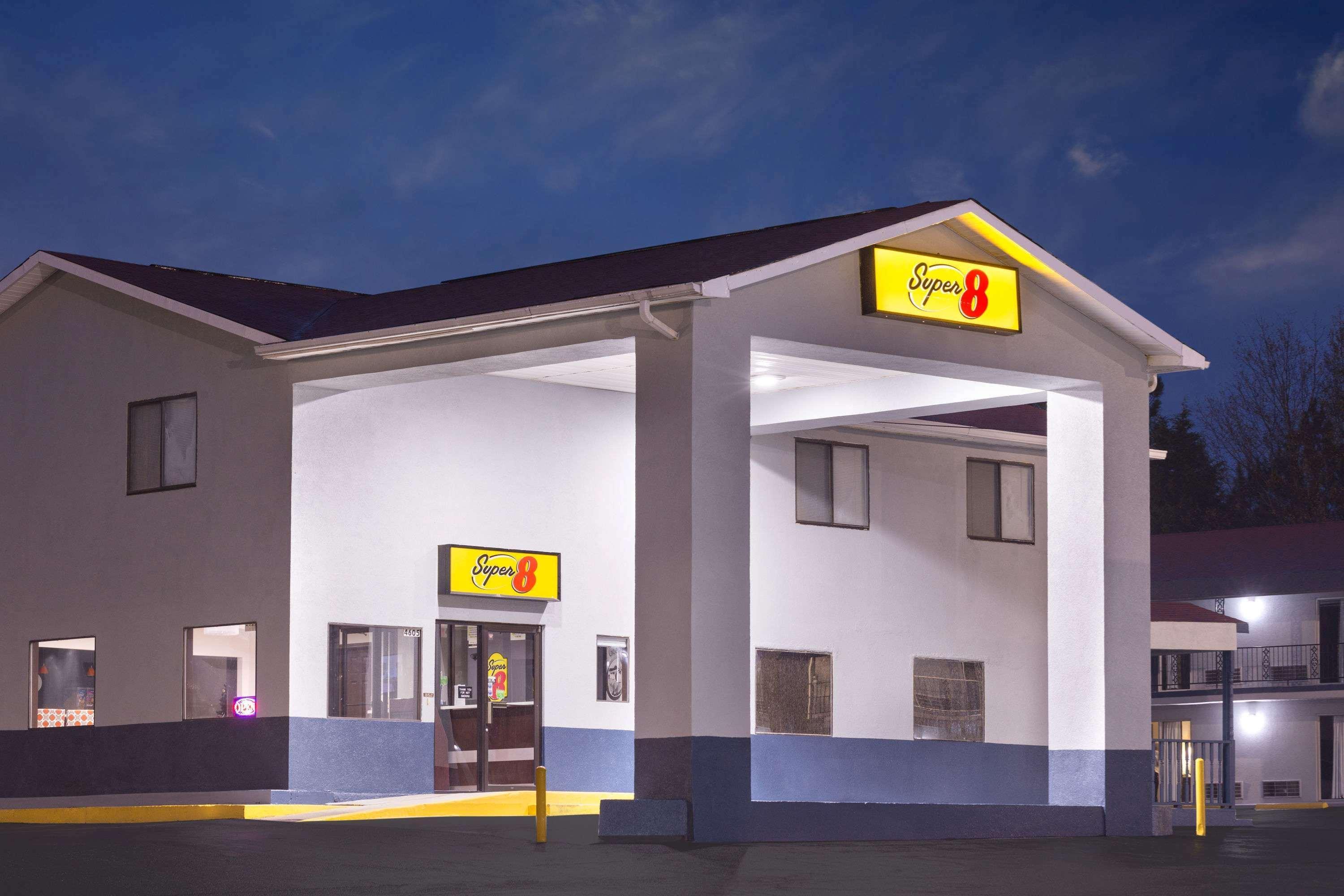 Super 8 By Wyndham Locust Grove Exterior foto