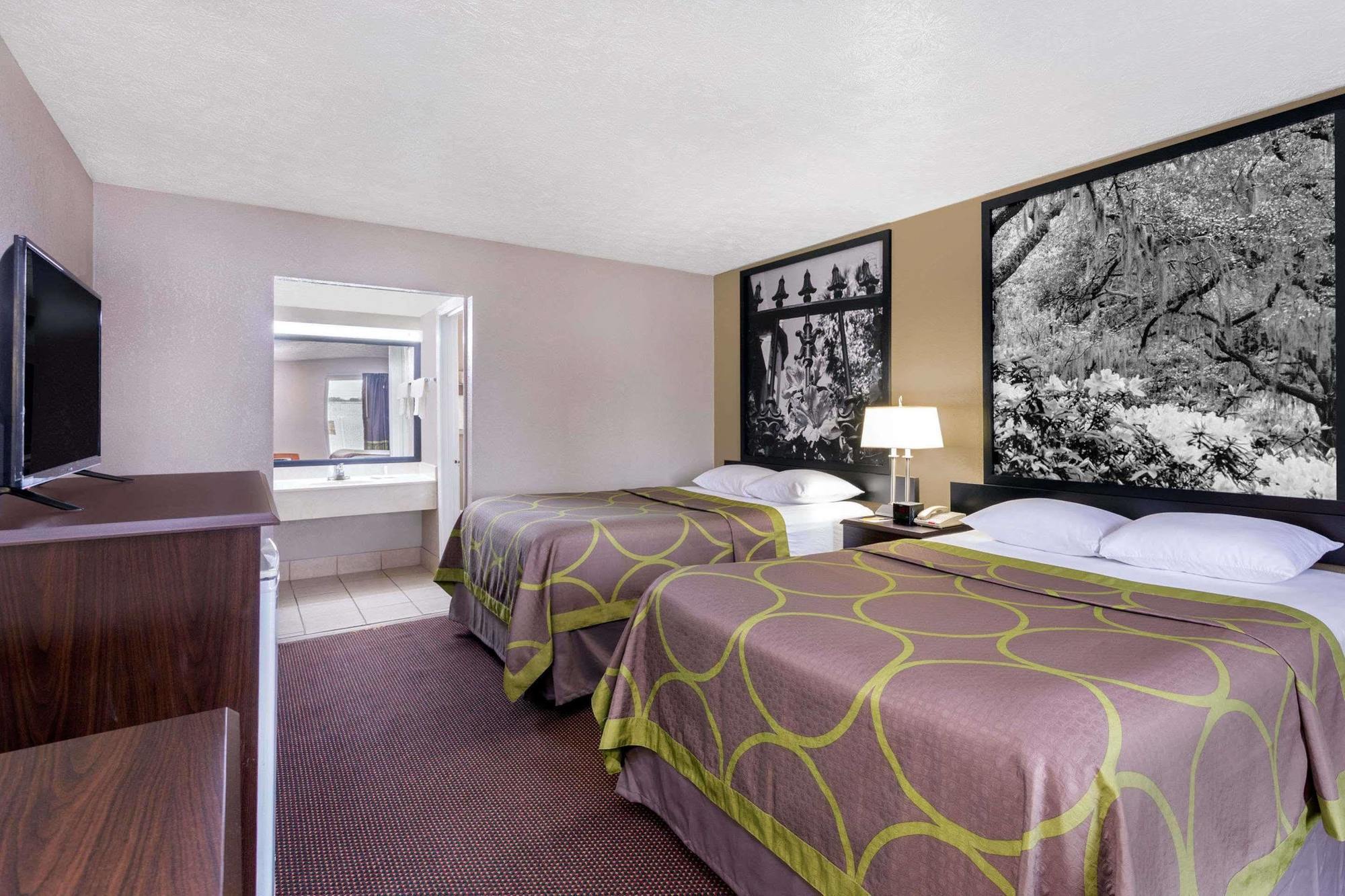 Super 8 By Wyndham Locust Grove Exterior foto
